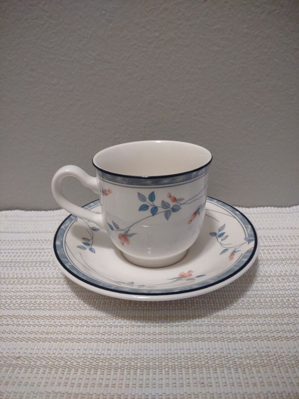 Noritake Keltcraft Teacup Saucer Set Eastfair Ireland #9171 Blue Trim Coffee Cup